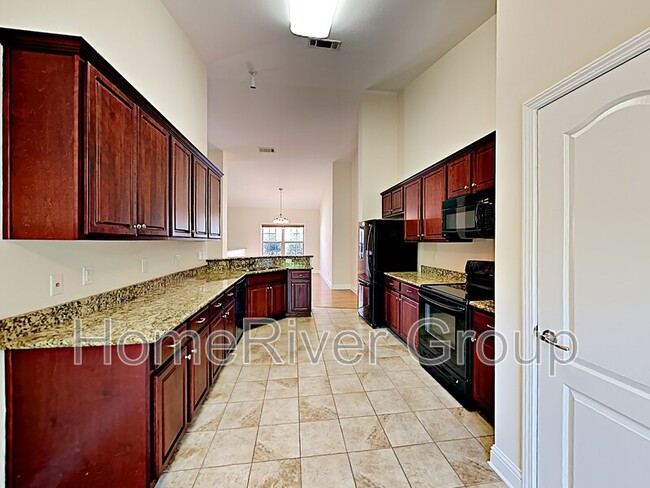 Building Photo - 3915 Fielding Ct