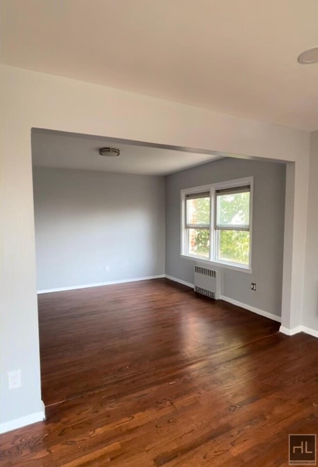 Building Photo - Amazing 3 bed 2 bath BRIARWOOD!!!