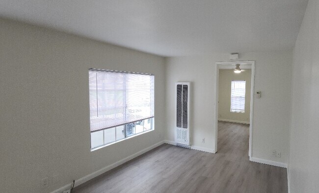 Foto del edificio - 544 Virginia St