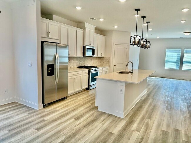 Foto del edificio - 6110 Ogeechee Rd SE