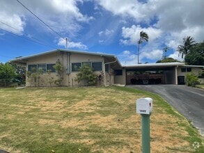 Building Photo - 1449 Ulupuni St