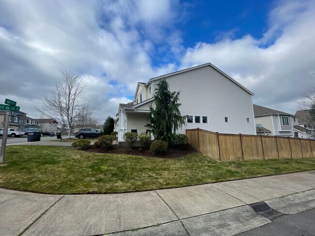 Foto del edificio - Lovely South Hill Home!