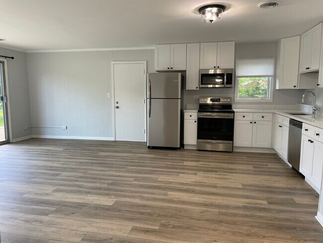 Foto del edificio - 1142 Broadmoor Pl