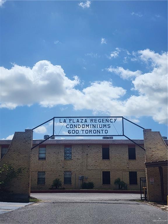 Foto principal - 600 Toronto Ave