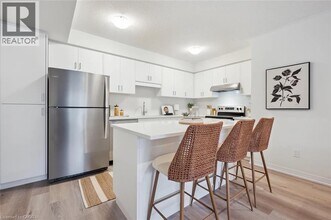 Building Photo - 610 Benninger Dr