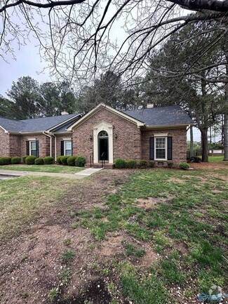 Building Photo - 324 Inverness Dr SW