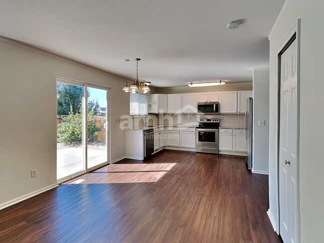 Building Photo - 4815 Talons Mark Dr