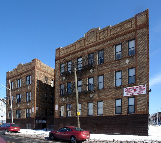 853 Clinton Ave, Newark, NJ 07108 Apartments Newark, NJ