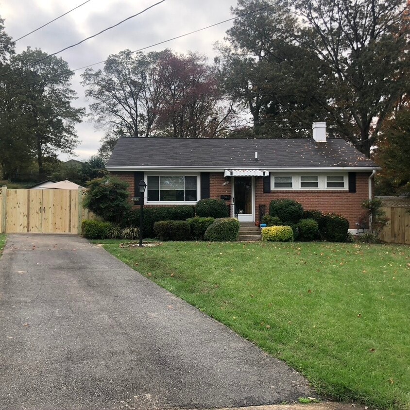 6122 Algona Ct, Alexandria, VA 22310 House for Rent in Alexandria, VA