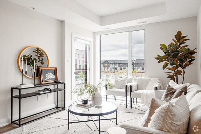 M1 - 2BR, 2BA - 920 SF - Living - Sunningdale Heights Apartments & Townhouses