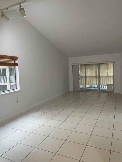 Foto principal - 9153 SW 141st Pl