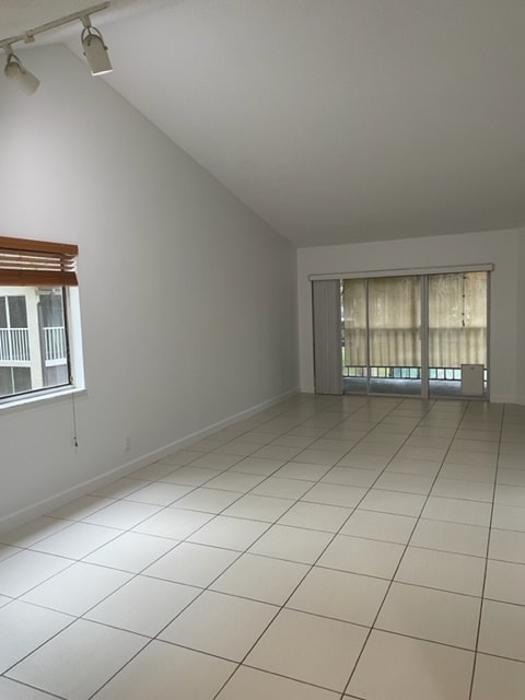 Photo - 9153 SW 141st Pl Apartment