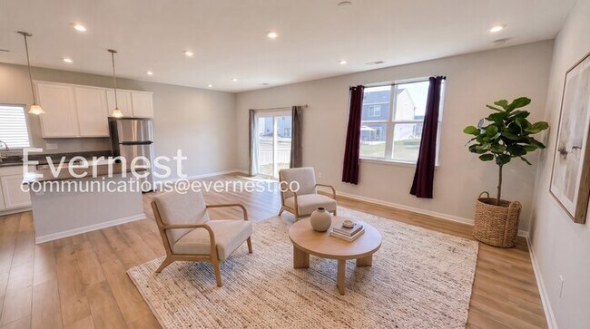 Foto del edificio - 3 Bed/2 Bath Home with Garage / Pet-Friendly / Vouchers Accepted / Available Now!