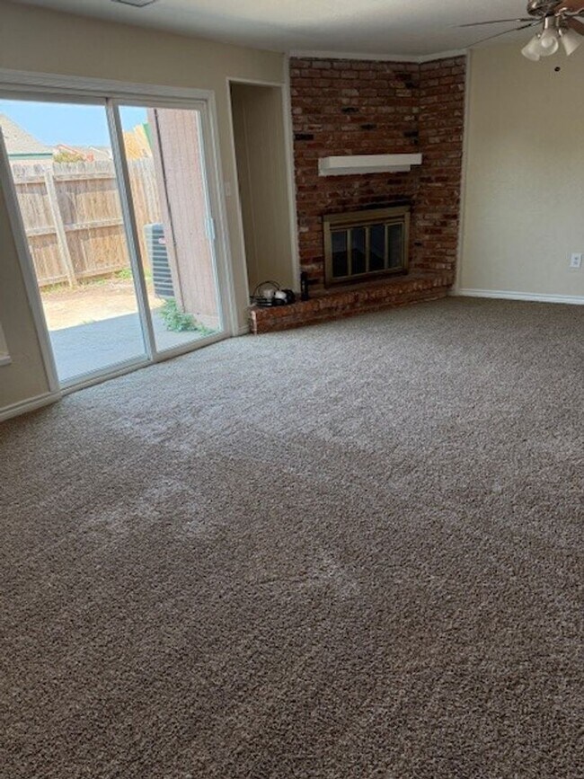 Foto del edificio - 6929 SW Hampshire Cir