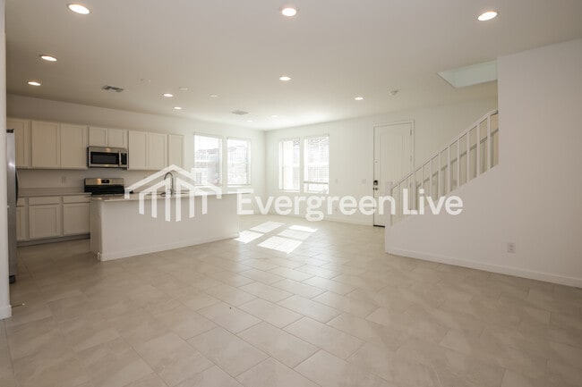 Foto del edificio - 10138 E Ulysses Ave