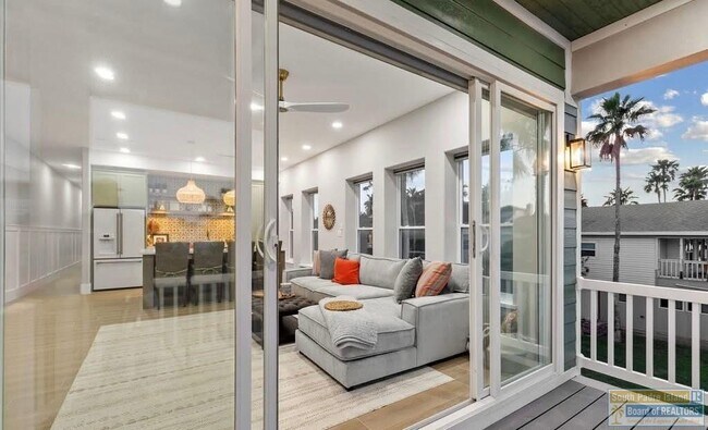 Foto del edificio - 211A W Mesquite St