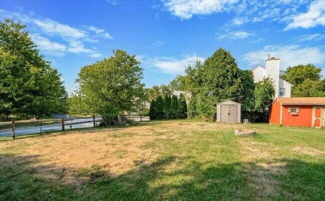 Building Photo - 117 Karrs Ln