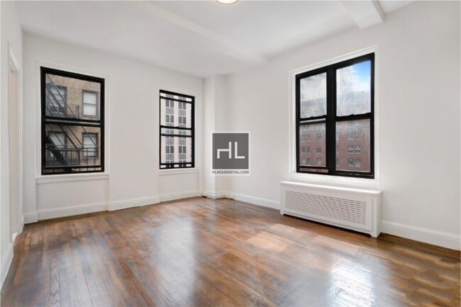 Foto del edificio - EAST 46 STREET