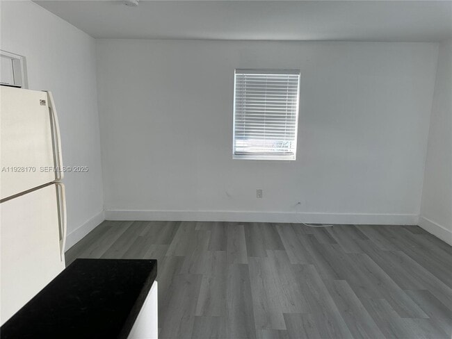 Foto del edificio - 2765 NW 55th St