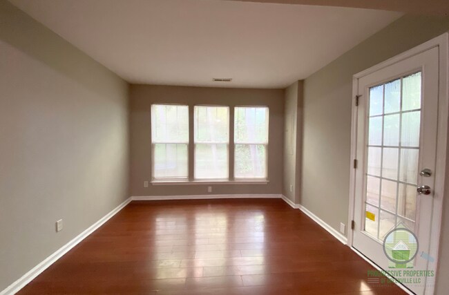 Foto del edificio - 222 Cambria Ct