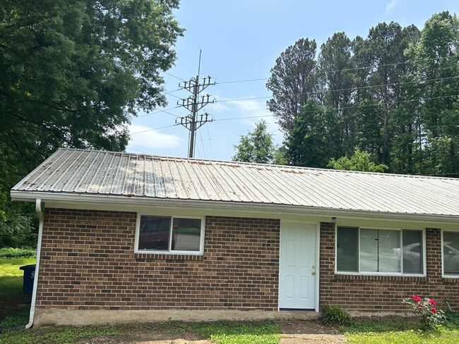 Building Photo - 5059 Harley Ln