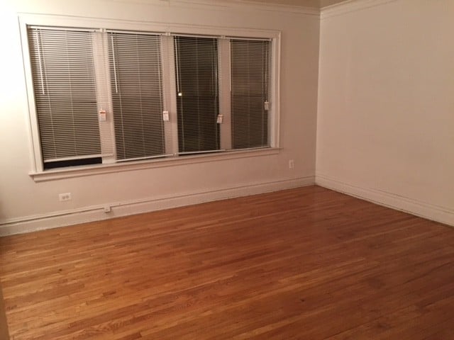 Building Photo - 125 E 68th St