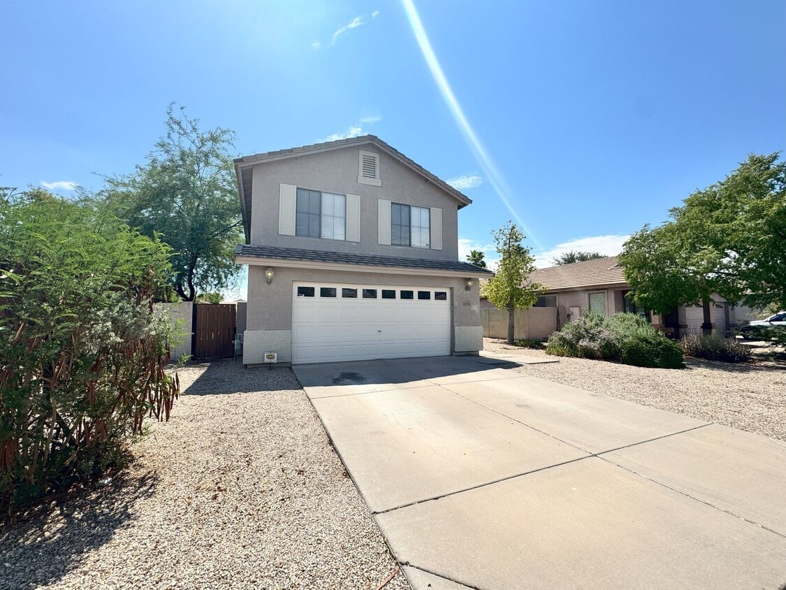 Foto principal - ASHLEY HEIGHTS 3 BEDROOM WITH HUGE BACKYARD