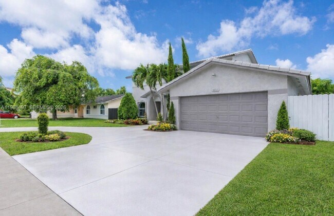 Foto del edificio - 14011 SW 156th Terrace