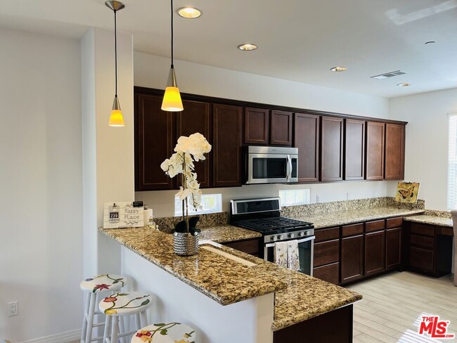 Building Photo - 80043 Silver Sage Ln