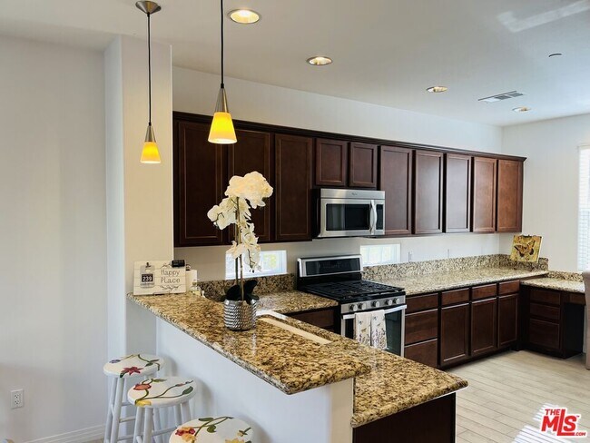 Foto del edificio - 80043 Silver Sage Ln