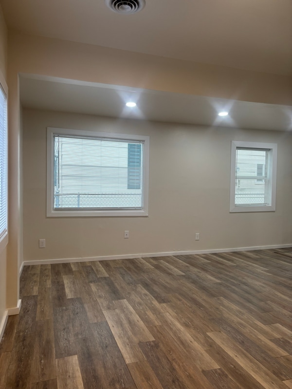 Building Photo - 214 S 32nd St