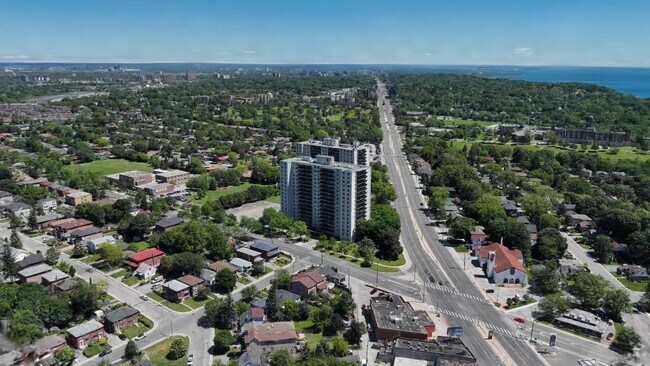  - 2550 Kingston