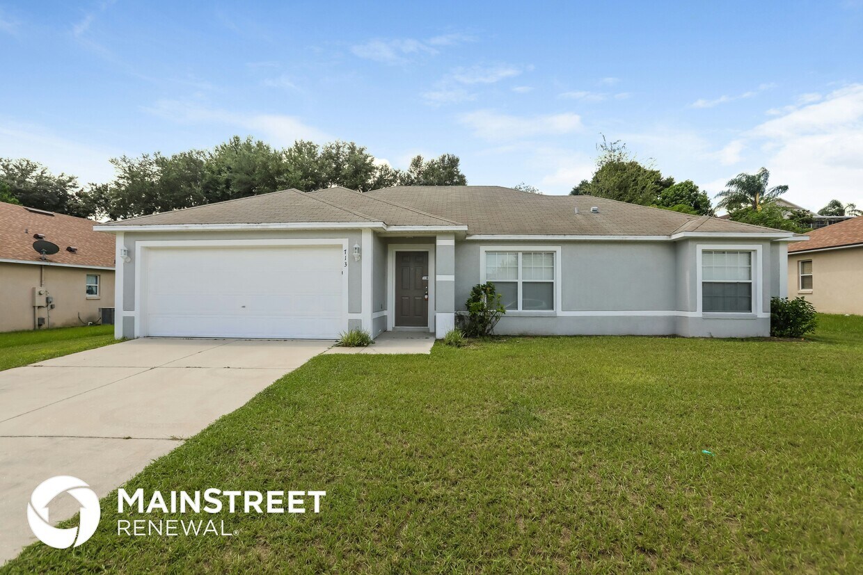 Foto principal - 713 Willow Run St