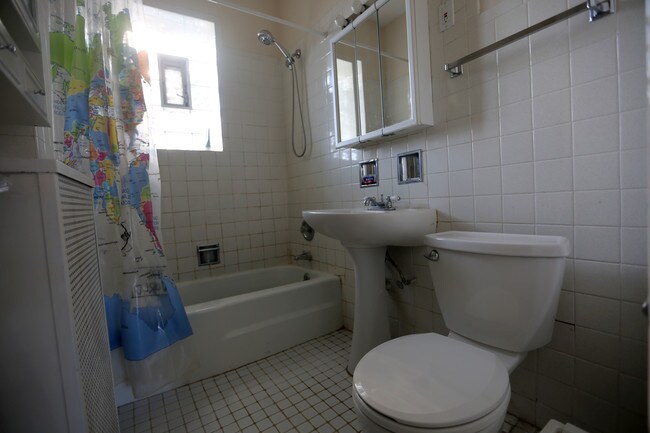 Rest - 2016 Sherman Ave