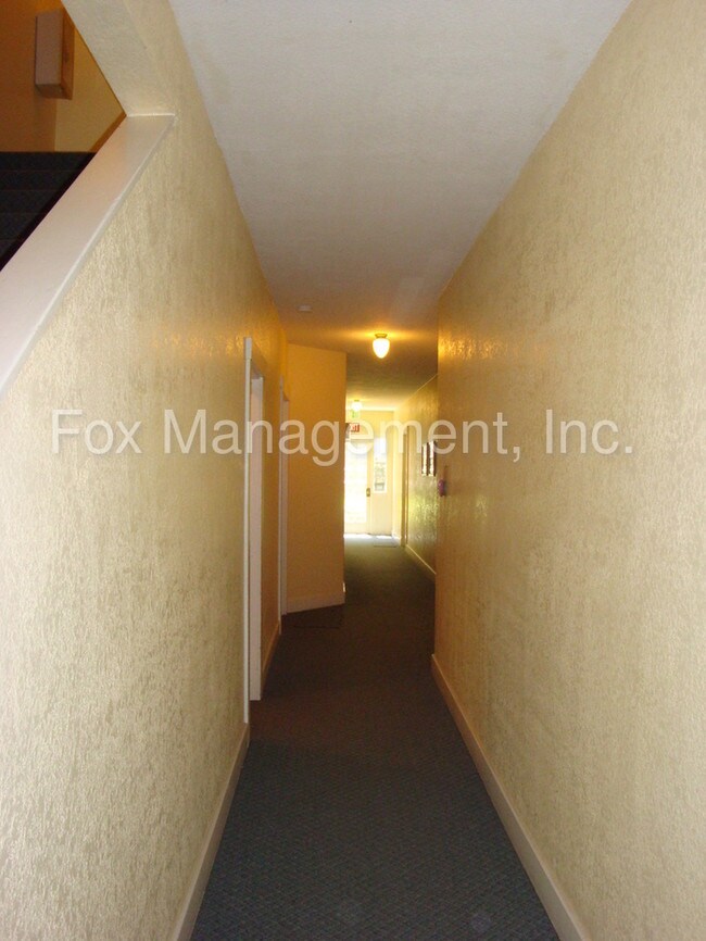 Building Photo - 2256 NW Overton St