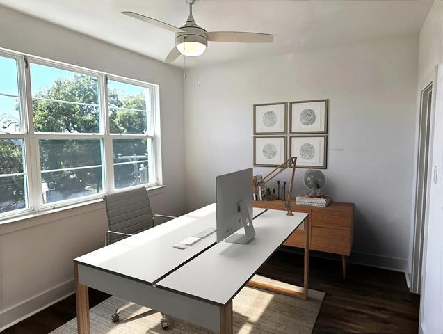 Foto del edificio - 13325 Bee St