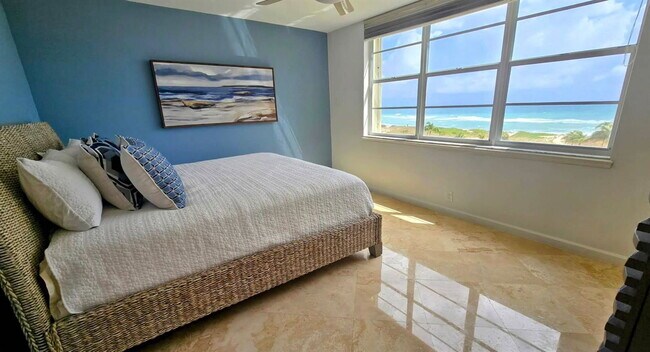 Foto del edificio - 750 N Ocean Blvd