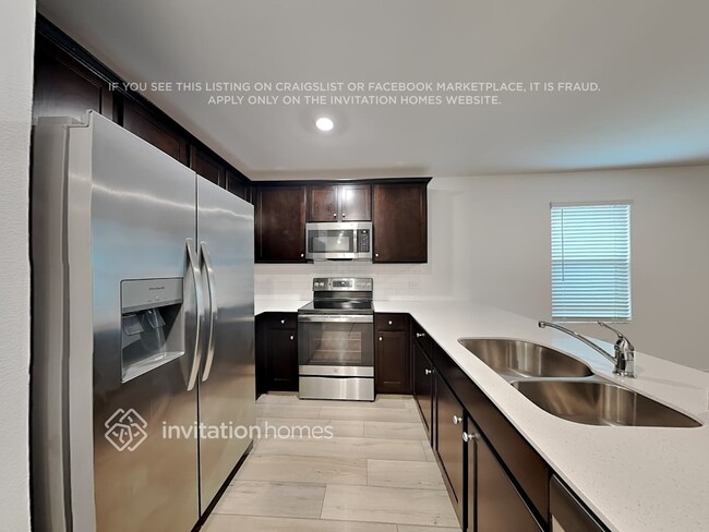 Building Photo - 1338 Mosely Cir