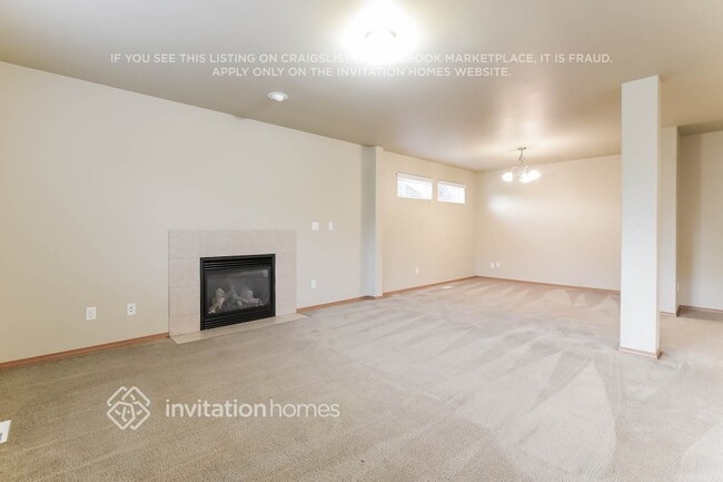 Building Photo - 17729 16th Ave E