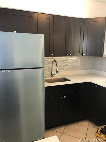 Foto del edificio - 1509 N Andrews Ave