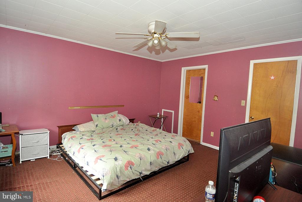 Foto del edificio - 268 Wilkes St