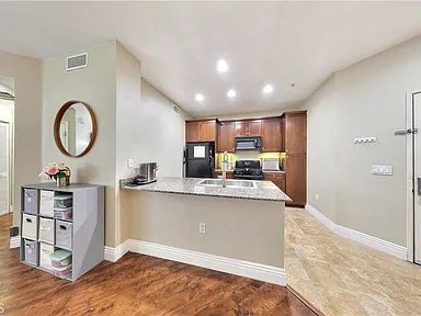 Foto del edificio - 2108 Scholarship