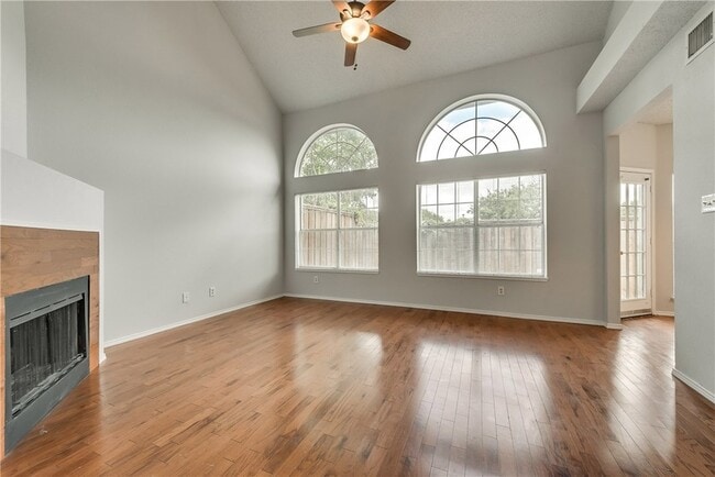 Building Photo - 905 Ponderosa Creek