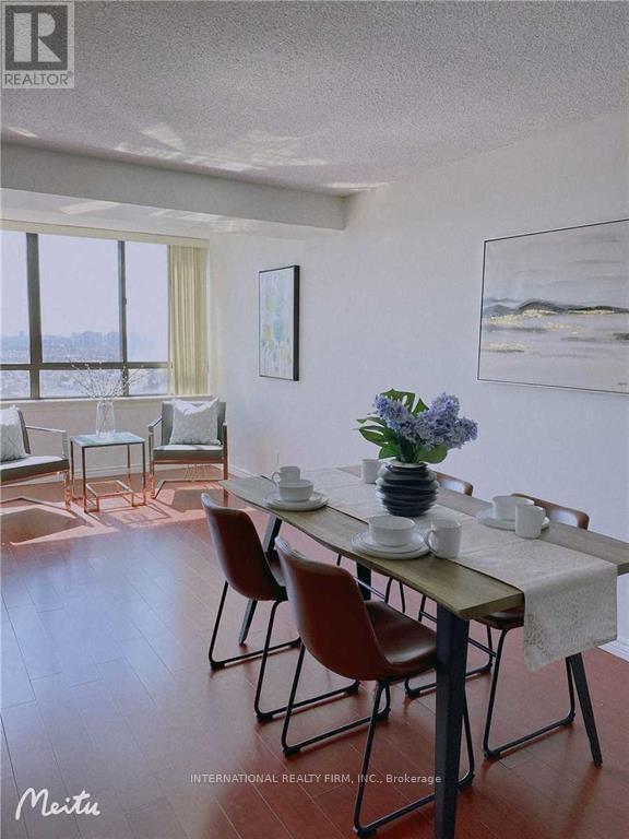 Photo principale - 55 Bamburgh Cir