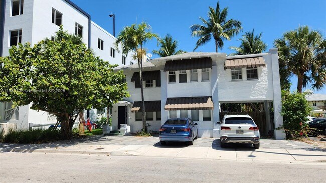 Foto del edificio - 315 Eucalyptus St