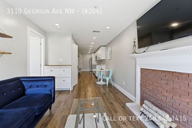 Foto del edificio - 3110 Georgia Ave NW