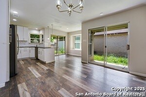 Foto del edificio - 709 Meadow Arbor Ln