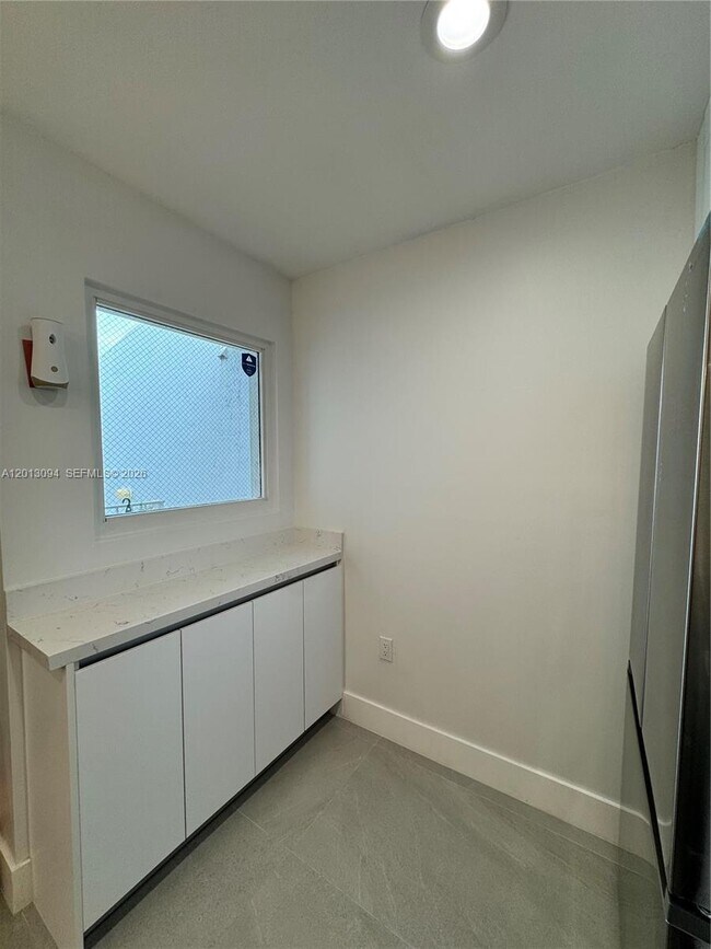 Foto del edificio - 4708 NW 114th Ave