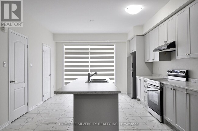 Building Photo - 87 Holder Dr