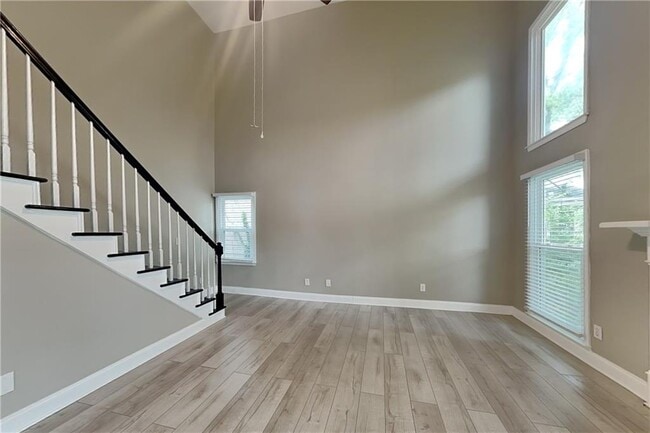 Building Photo - 1461 Rosewood Creek Dr